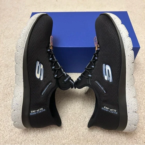 Skechers Waterproof Hands Free Slip-ins Summits-Best Choice Sneaker Black Sz 6.5 - Picture 8 of 12